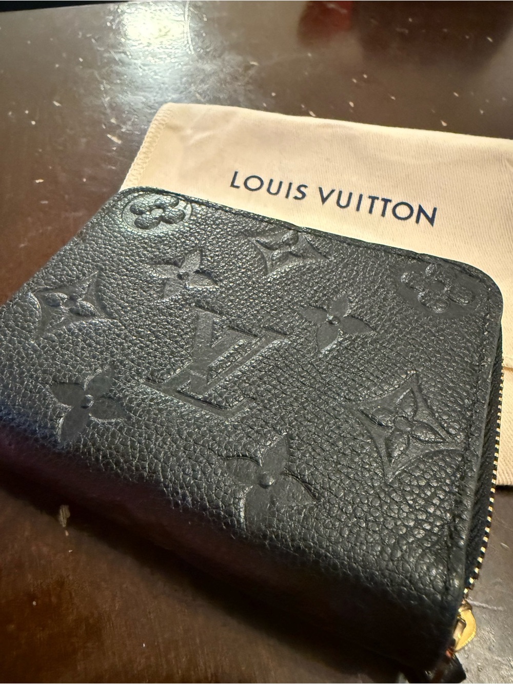 Louis Vuitton Black Leather Zip Key Pouch with Gold Hardware - Picture 5 of 5